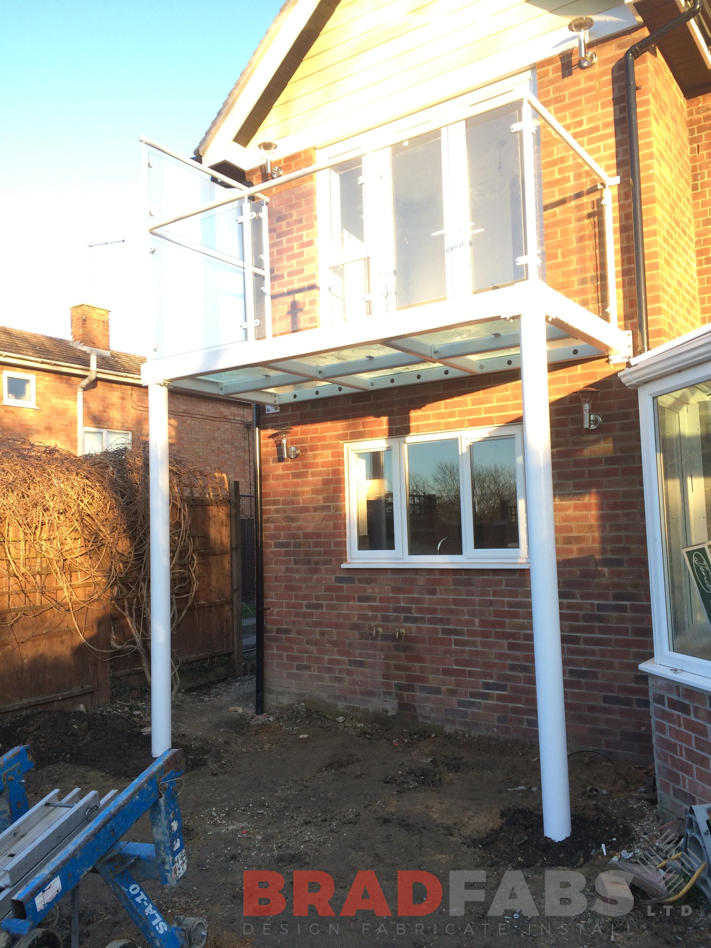 Bradfabs, steel fabricators, glass floor, balcony with a glass floor,